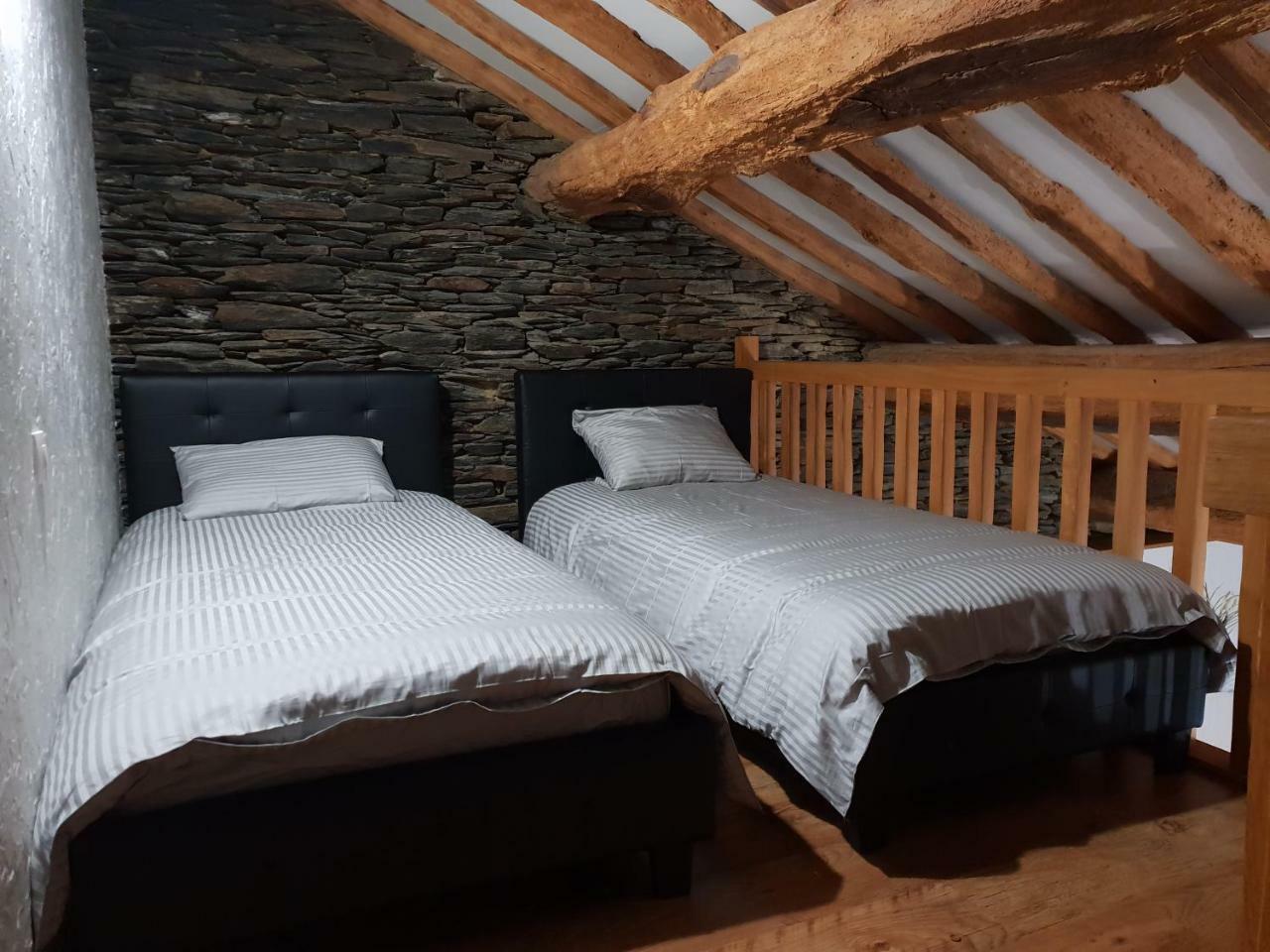 Le Point De Chute Hotel Tournavaux Exterior photo